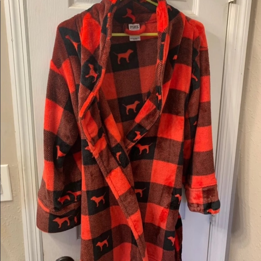 VS PINK plaid robe
